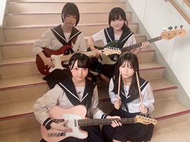 金城学院高等学校愛嬌世代写真