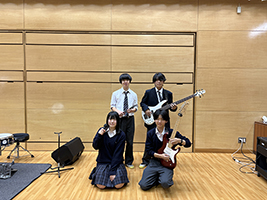 柏木学園高等学校Rivival写真